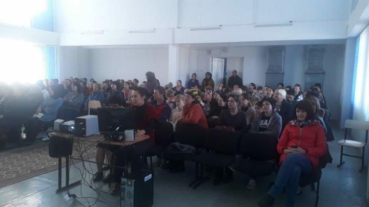 В школе проведены пять Республиканских конференции по вопросам воспитание в семье "Стань примером своему ребенку"