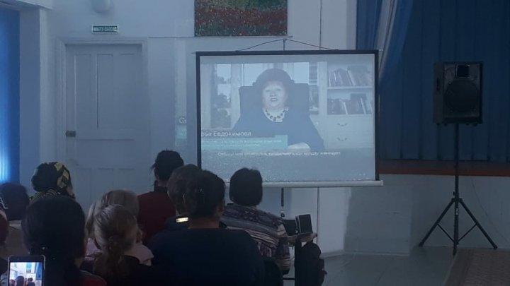В школе проведены пять Республиканских конференции по вопросам воспитание в семье "Стань примером своему ребенку"